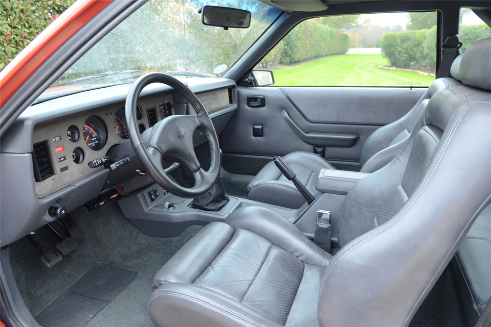 1985 FORD MUSTANG SVO  - Interior - 202158