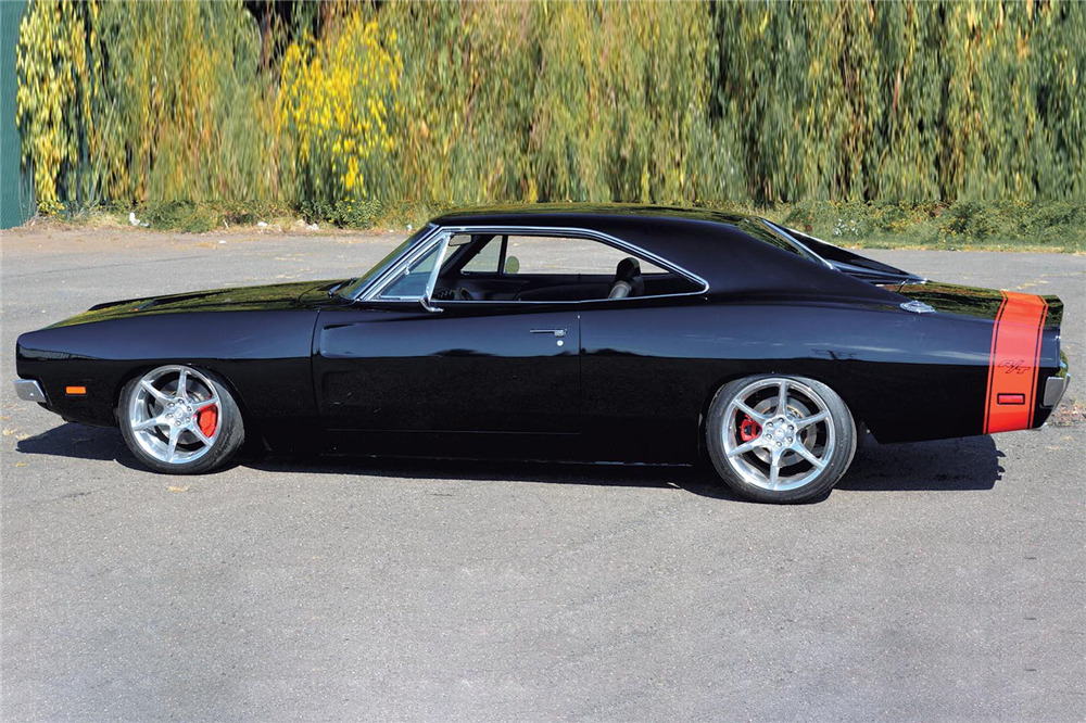 1969 DODGE CHARGER CUSTOM COUPE - Side Profile - 202426