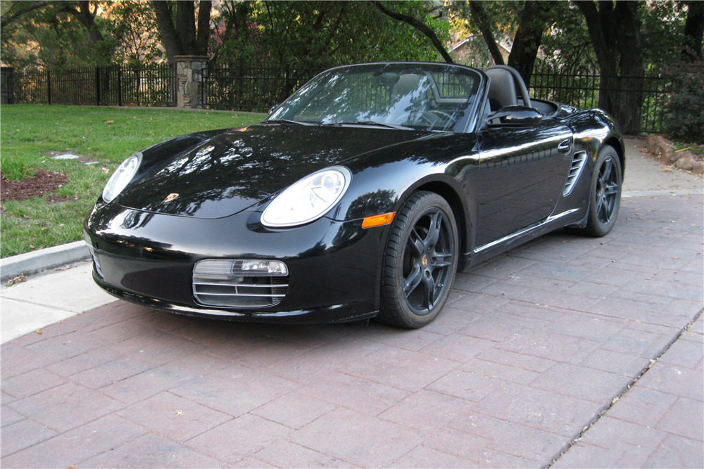 2007 PORSCHE BOXSTER CONVERTIBLE - Front 3/4 - 202980