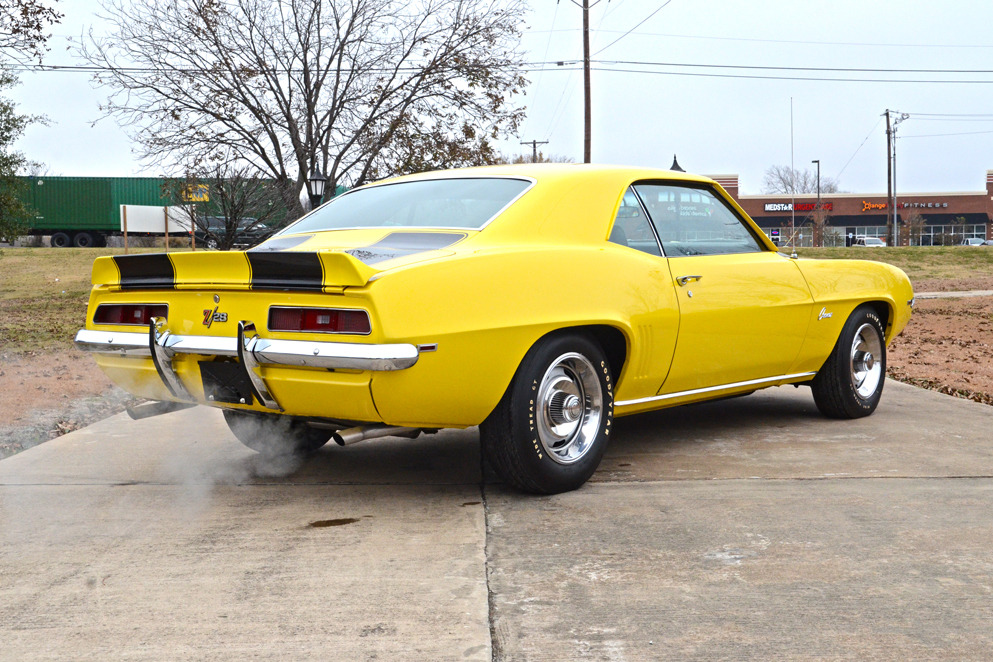 1969-chevrolet-camaro-z-28-rear-3-4-202984