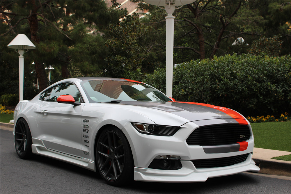 2017 FORD MUSTANG GT  - Side Profile - 203558