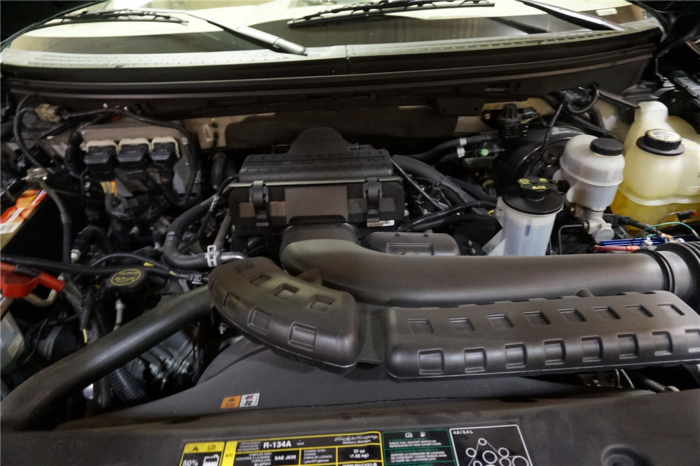 2004 FORD F-150 CUSTOM PICKUP - Engine - 203872