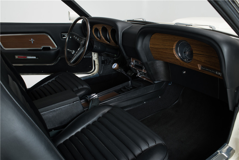 1969 FORD MUSTANG BOSS 429  - Interior - 204501