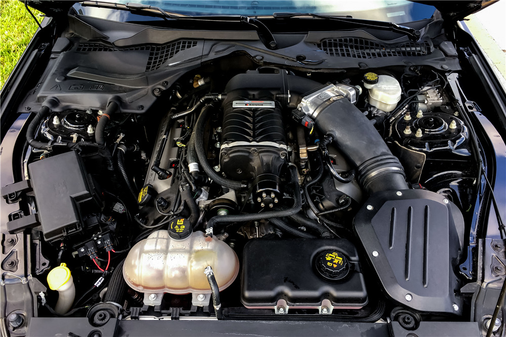 2015 FORD MUSTANG GT CUSTOM FASTBACK - Engine - 205830