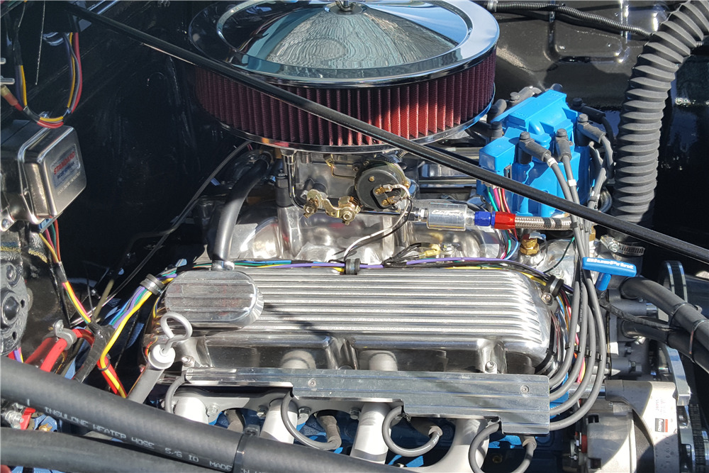 1955 FORD F-100 CUSTOM PICKUP - Engine - 205837
