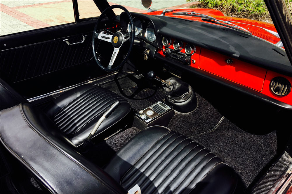 1967 ALFA ROMEO SPIDER CONVERTIBLE - Interior - 206258
