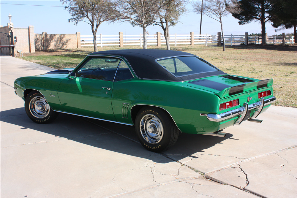 1969 CHEVROLET CAMARO Z/28 - Rear 3/4 - 206260