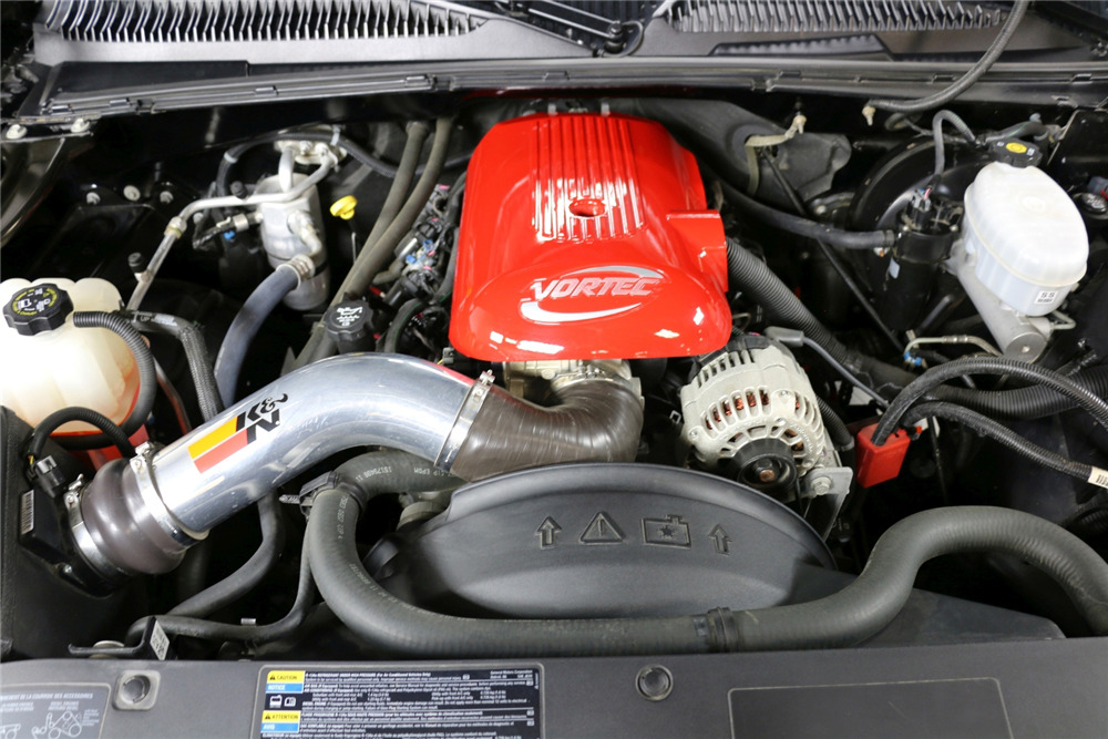 2004 CHEVROLET REGENCY PICKUP - Engine - 206310