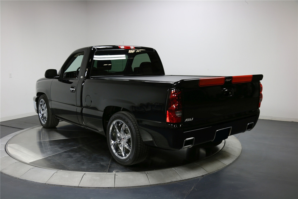 2004 CHEVROLET REGENCY PICKUP - Rear 3/4 - 206310