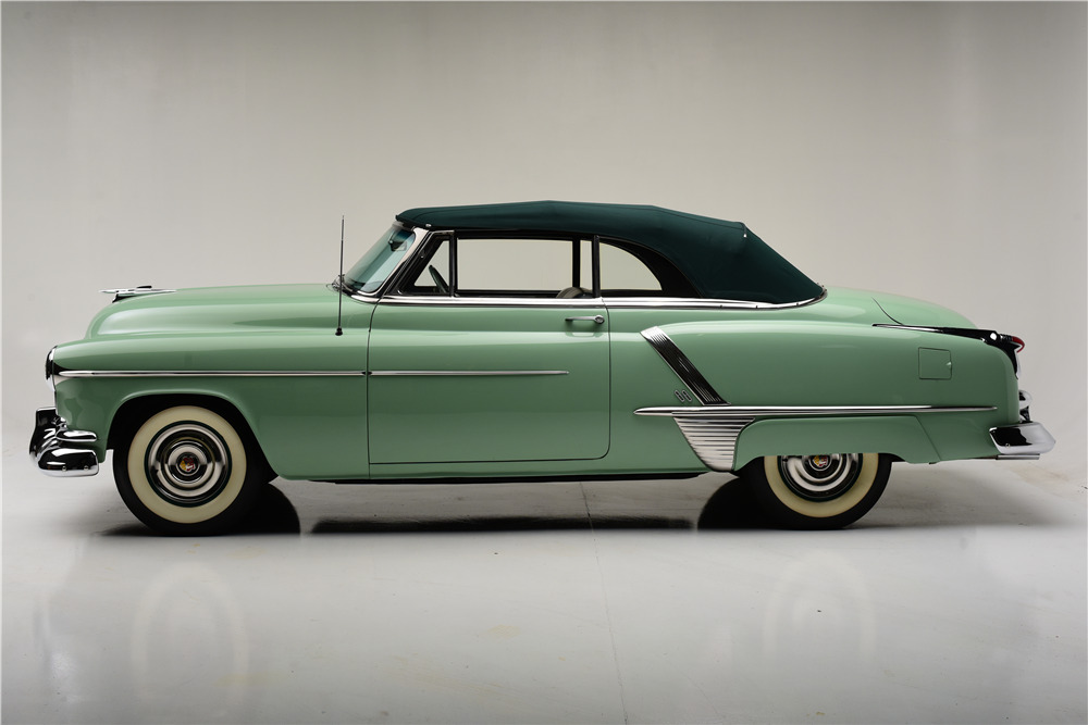 1952 OLDSMOBILE SUPER 88 CONVERTIBLE - Side Profile - 206324