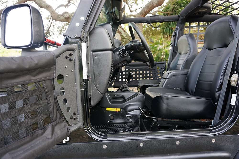 2003 JEEP WRANGLER 4X4 CUSTOM SUV - Interior - 206530