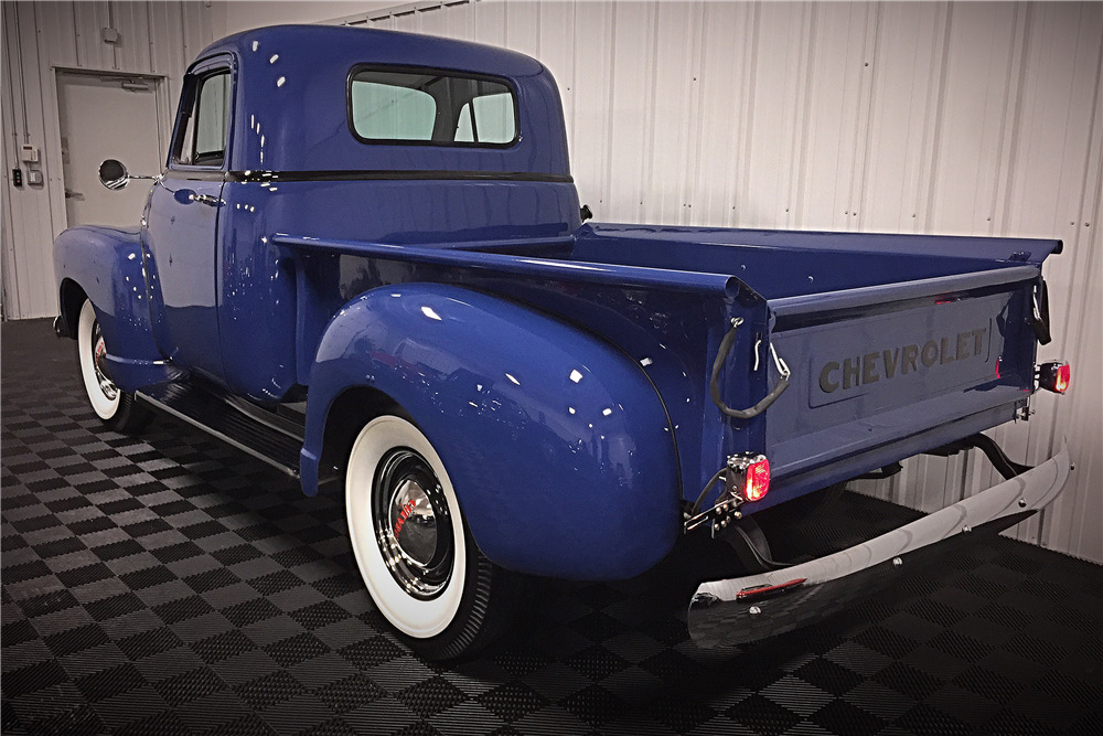 1953 CHEVROLET 3100 PICKUP - Rear 3/4 - 206532