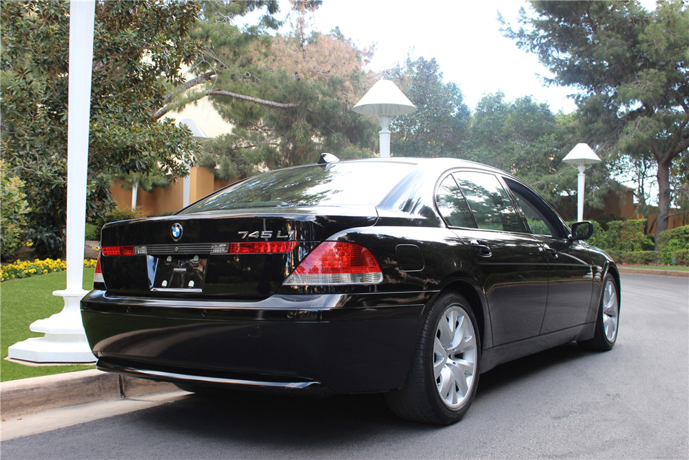 2004 BMW 745 LI  - Rear 3/4 - 206554