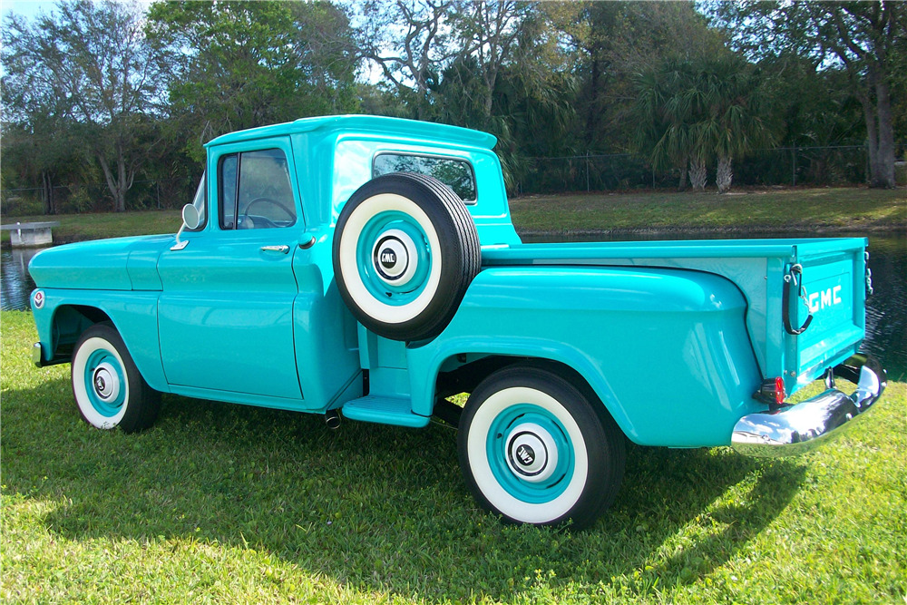 1960 GMC HALF-TON PICKUP - Rear 3/4 - 206617