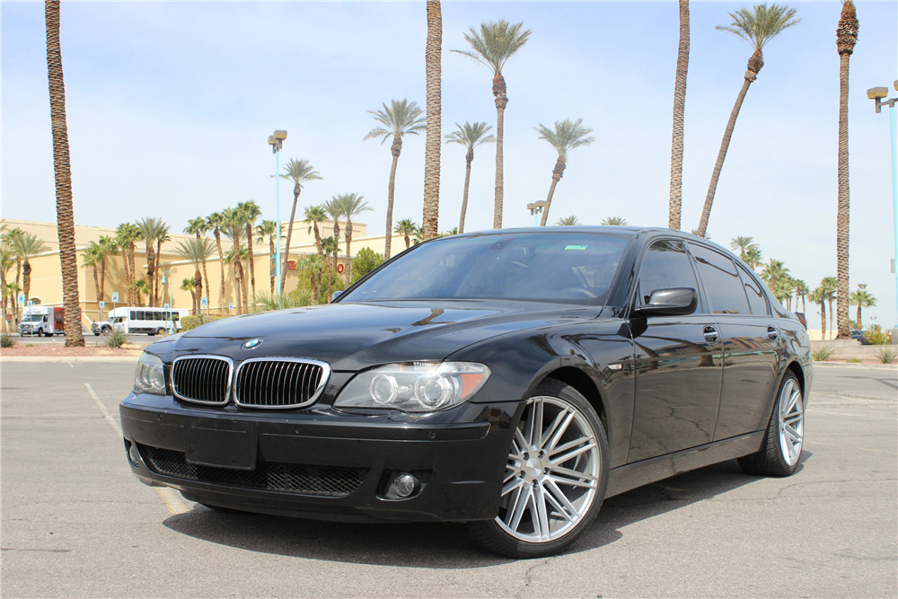 2008 BMW 750LI 4-DOOR SEDAN - Front 3/4 - 206747