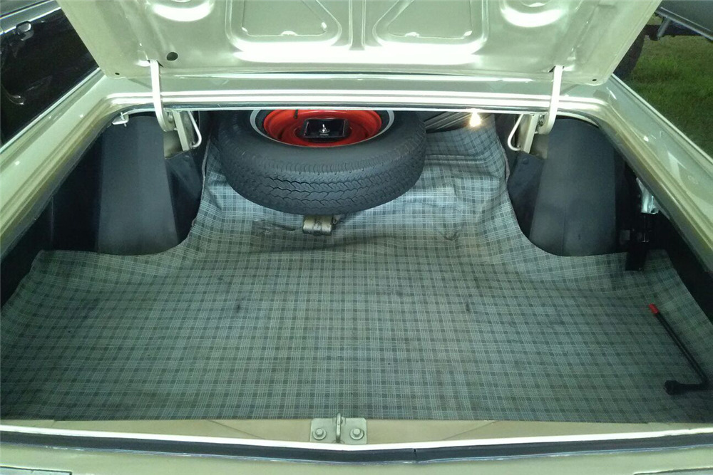 1965 CHRYSLER NEWPORT  - Misc 1 - 207063