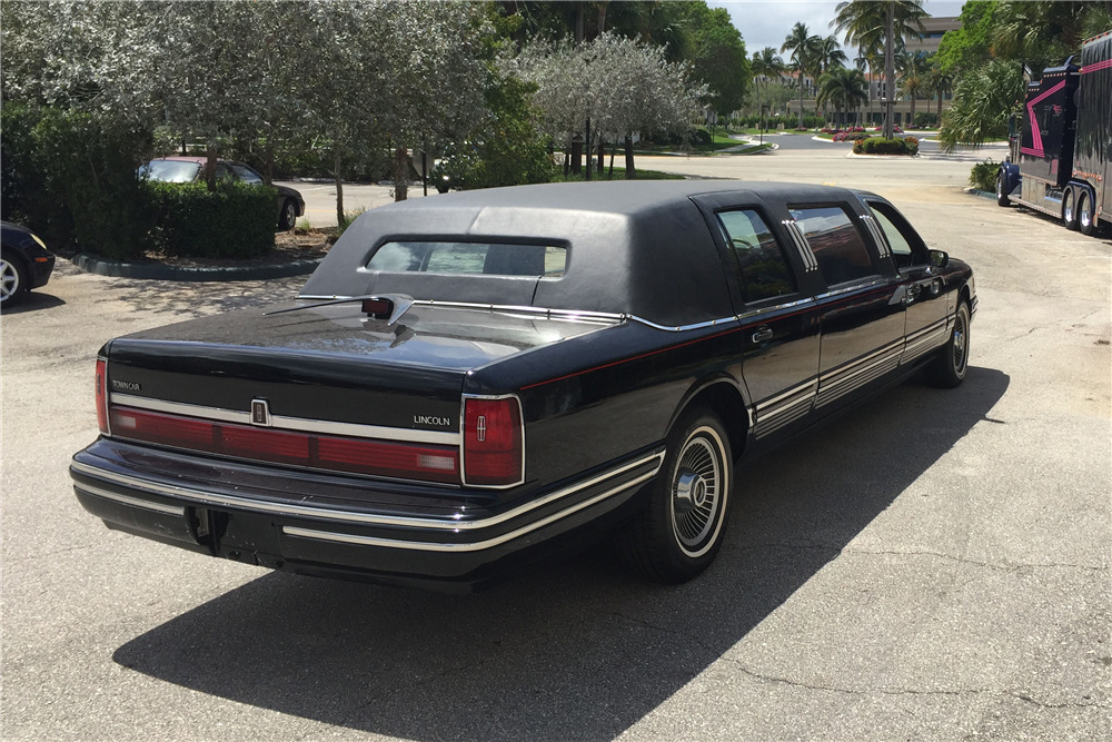 1992 Lincoln Towncar Limo