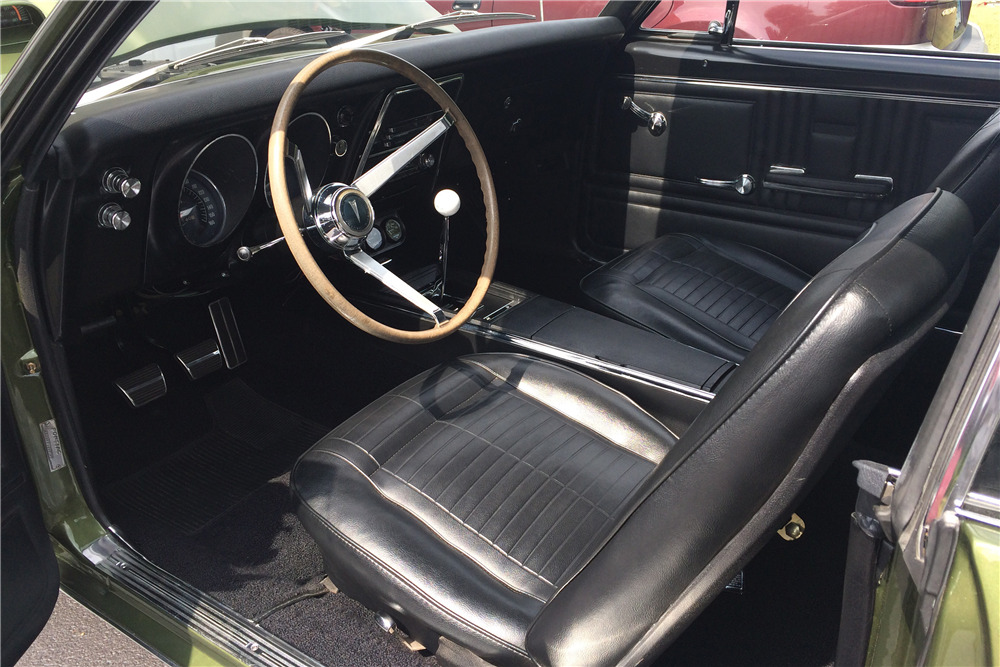 1967 PONTIAC FIREBIRD 400  - Interior - 207551