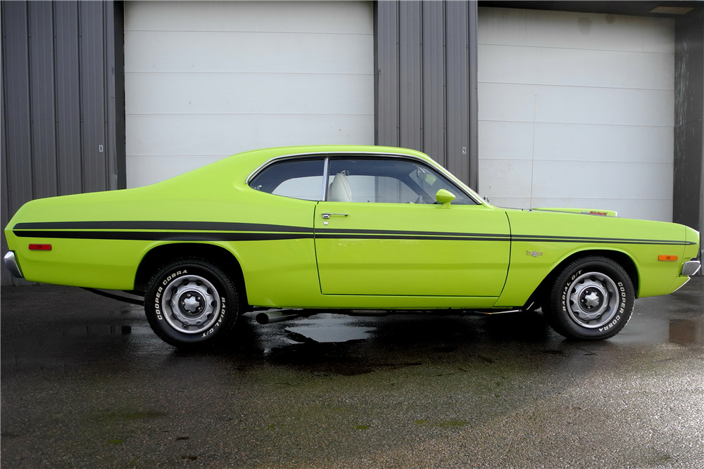 1972 DODGE DEMON  - Side Profile - 207598