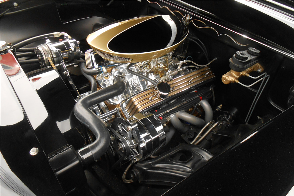 1955 FORD CUSTOM SEDAN - Engine - 207724