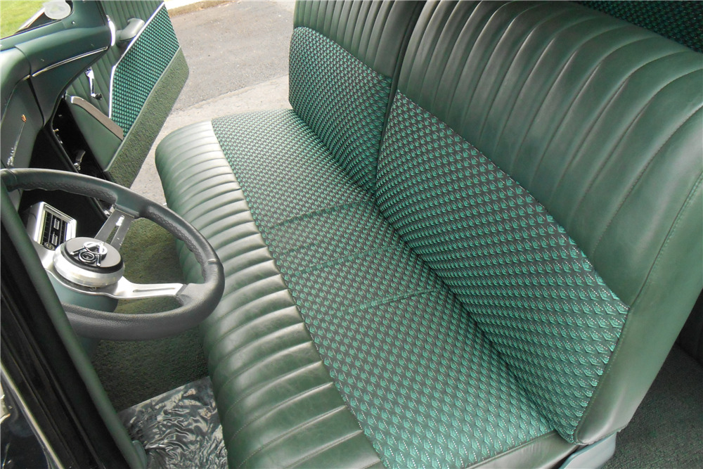 1955 FORD CUSTOM SEDAN - Interior - 207724