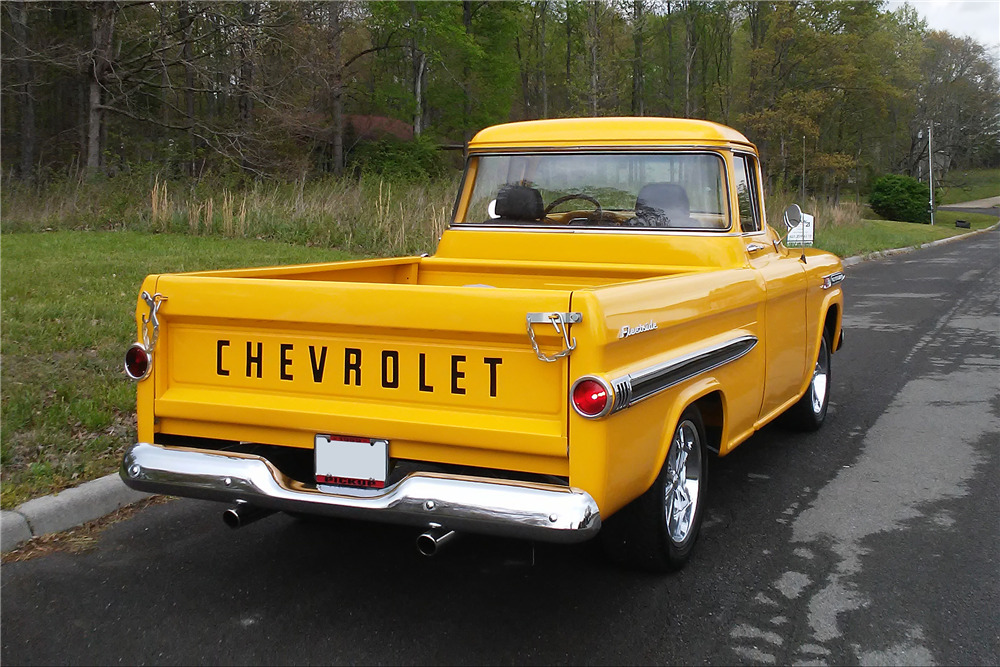 1959 CHEVROLET APACHE CUSTOM PICKUP - Rear 3/4 - 207798
