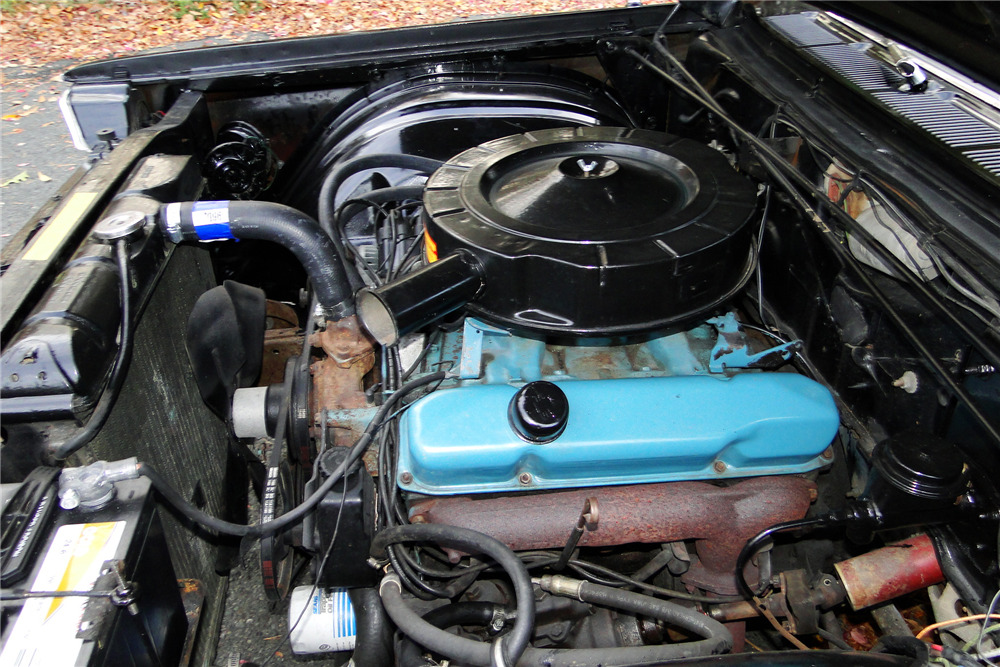 1965 PLYMOUTH SPORT FURY CONVERTIBLE - Engine - 207851