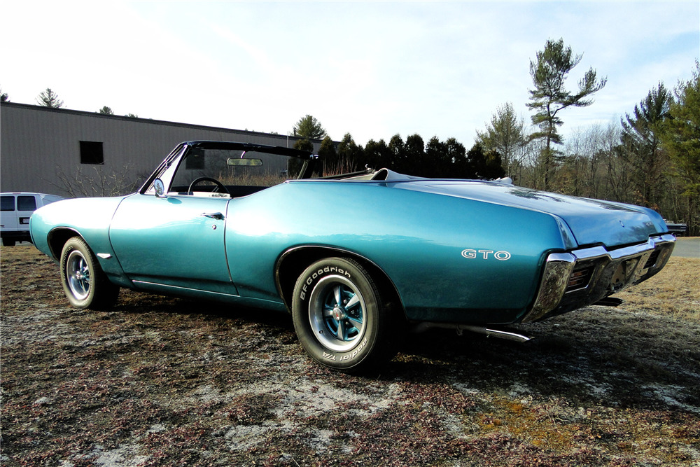1968 PONTIAC GTO RE-CREATION CONVERTIBLE - Rear 3/4 - 207854