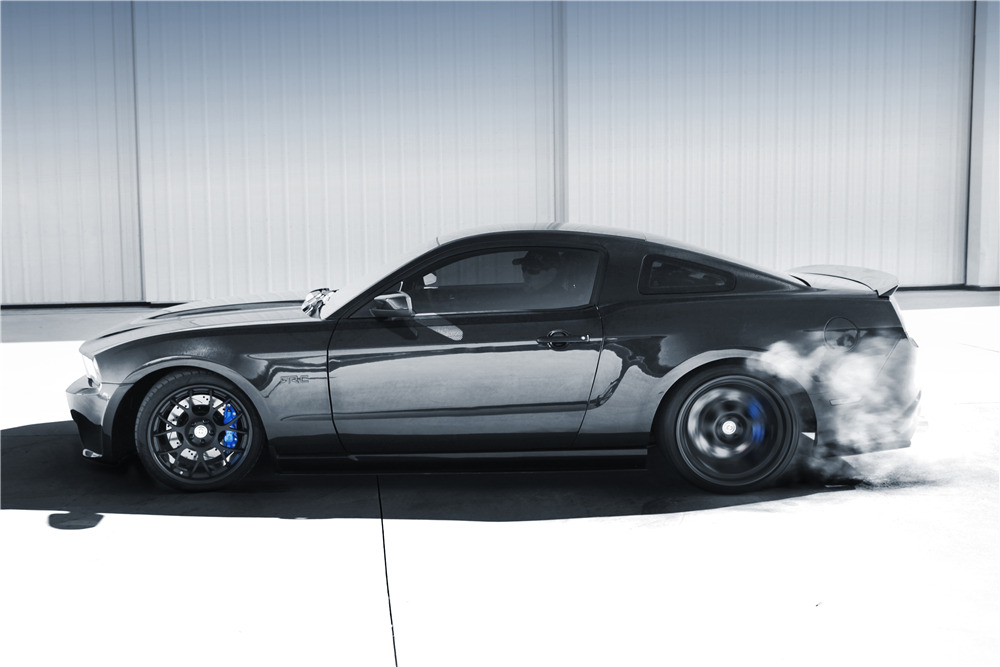 Vaughn Gittin Jrs 2010 Ford Mustang Rtr C