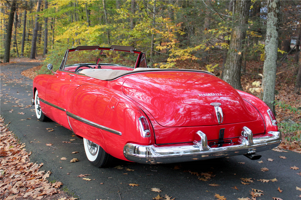 1948 OLDSMOBILE 98 CUSTOM CONVERTIBLE - Rear 3/4 - 207999