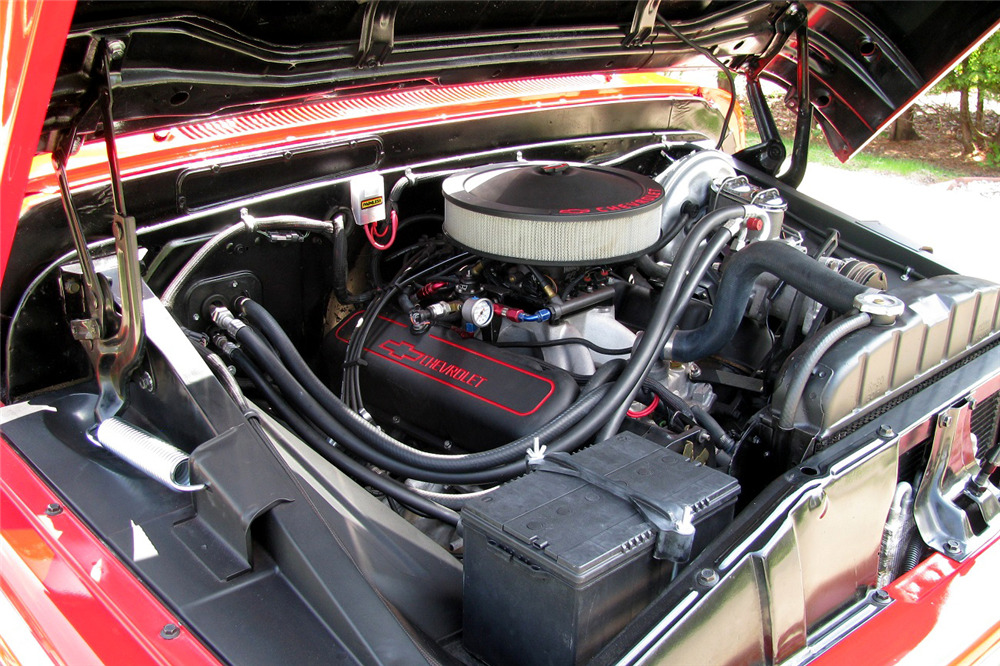 1962 CHEVROLET C10 CUSTOM PICKUP - Engine - 208026