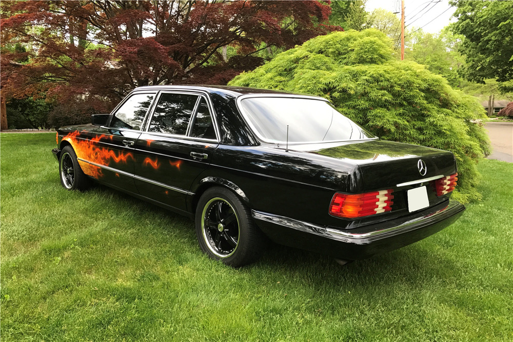1984 MERCEDES-BENZ 500SEL  - Rear 3/4 - 208085