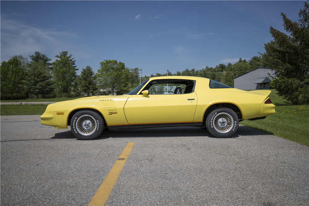 1978 CHEVROLET CAMARO Z/28  - Side Profile - 208304