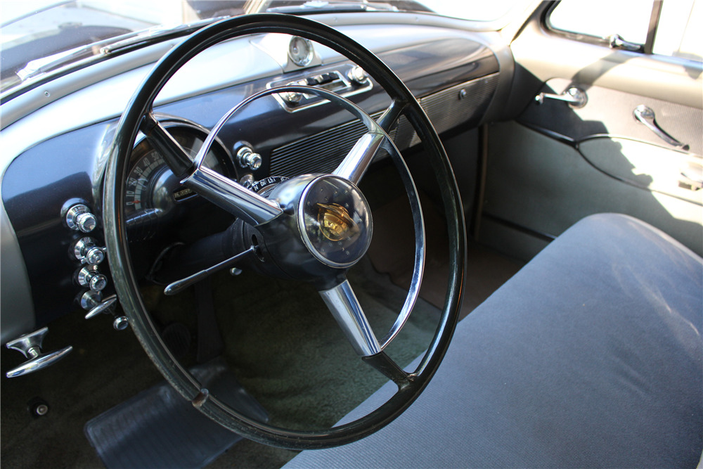 1950 OLDSMOBILE ROCKET 88  - Interior - 208312