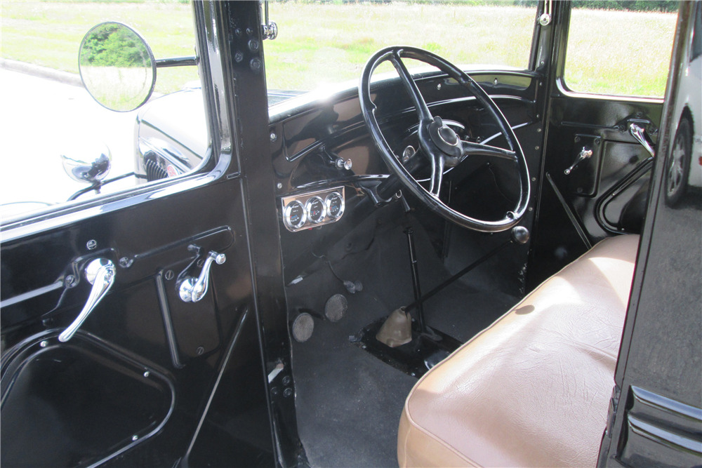 1934 FORD MODEL B PICKUP - Interior - 208405