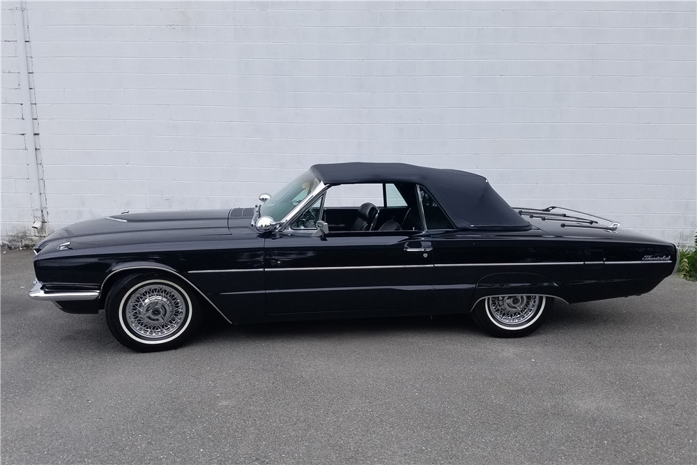 1966 FORD THUNDERBIRD CONVERTIBLE - Front 3/4 - 208933