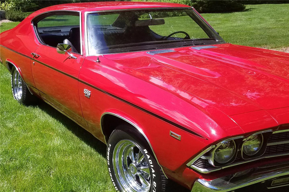 1969 CHEVROLET CHEVELLE SS 396  - Front 3/4 - 209212