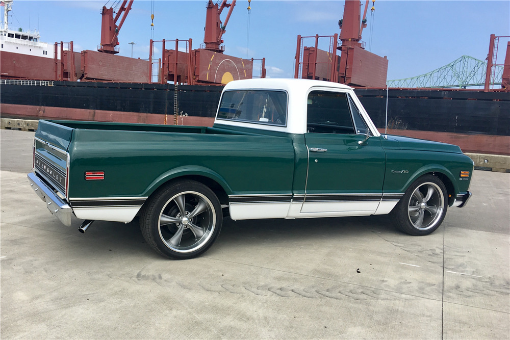 1971 CHEVROLET C10 PICKUP - Side Profile - 209376