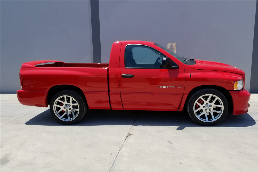 2004 DODGE RAM SRT-10 PICKUP - Side Profile - 210023