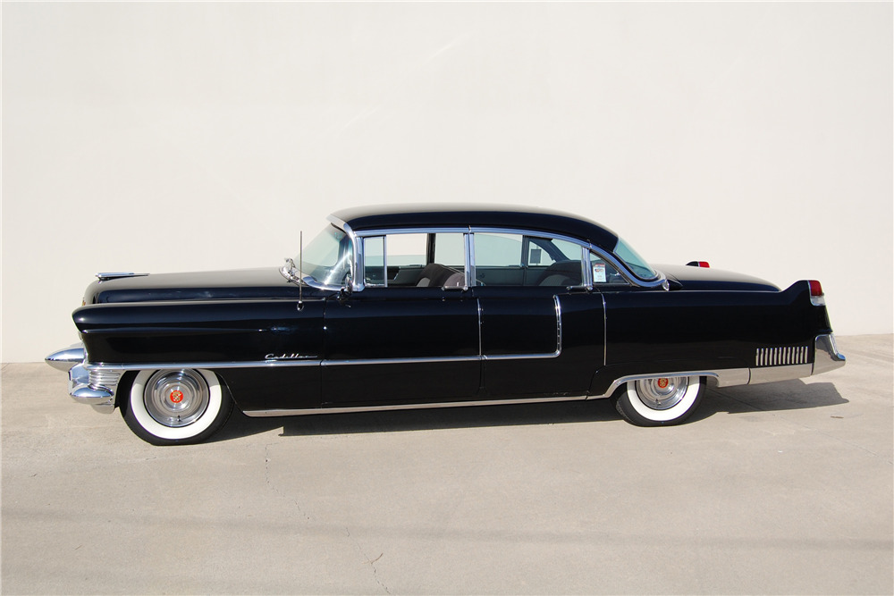 1955 CADILLAC FLEETWOOD 60 SPECIAL "DRIVING MISS DAISY" - Side Profile - 210070
