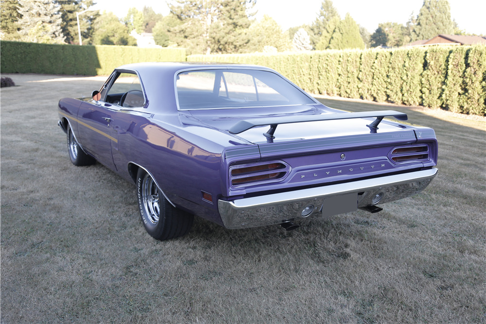 1970 PLYMOUTH ROAD RUNNER - Rear 3/4 - 210176