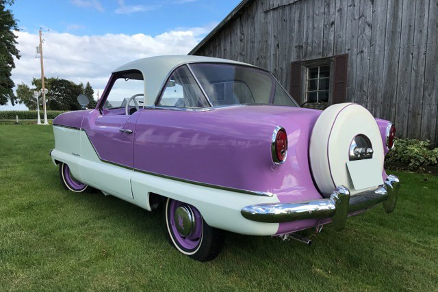 1955 NASH METROPOLITAN - Rear 3/4 - 210319