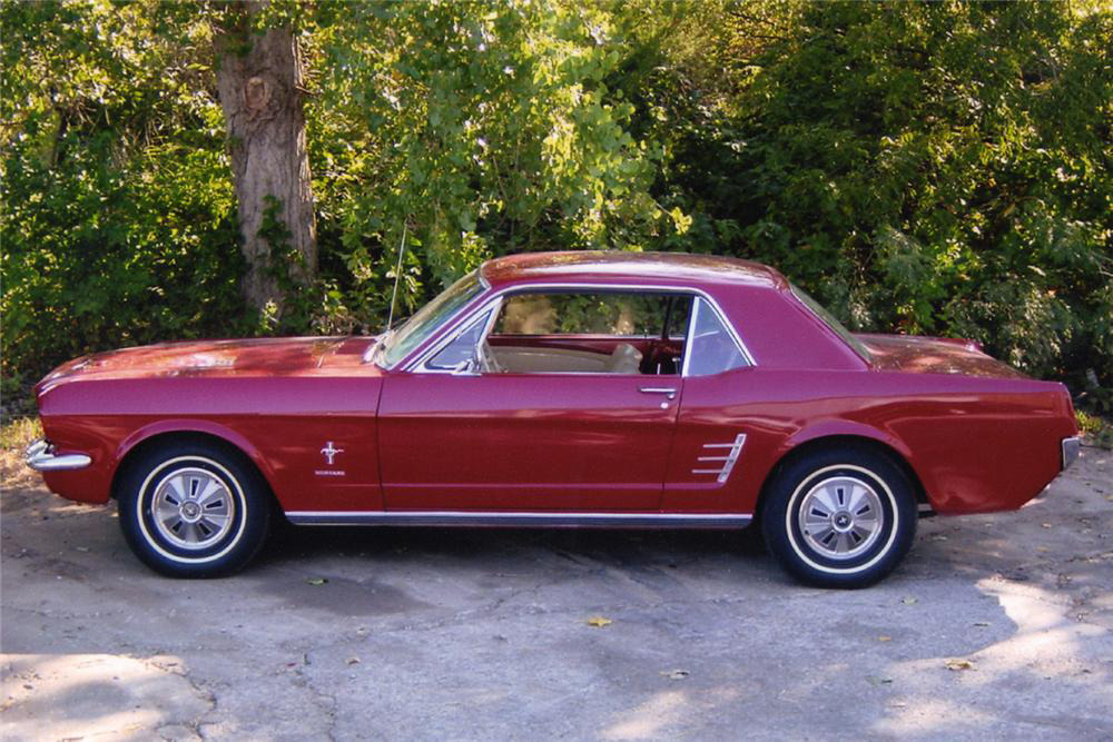 1966 FORD MUSTANG  - Side Profile - 210451
