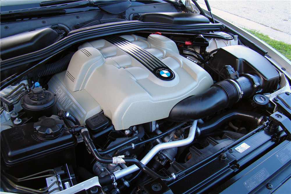 2004 BMW 645 CONVERTIBLE - Engine - 210516