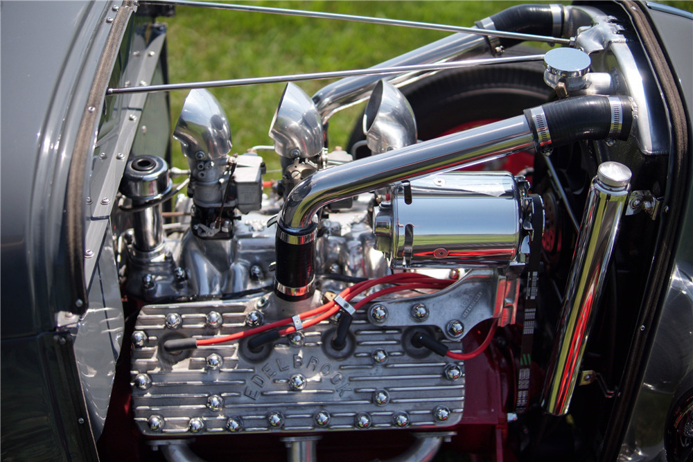 1929 FORD MODEL A CUSTOM ROADSTER - Engine - 210658