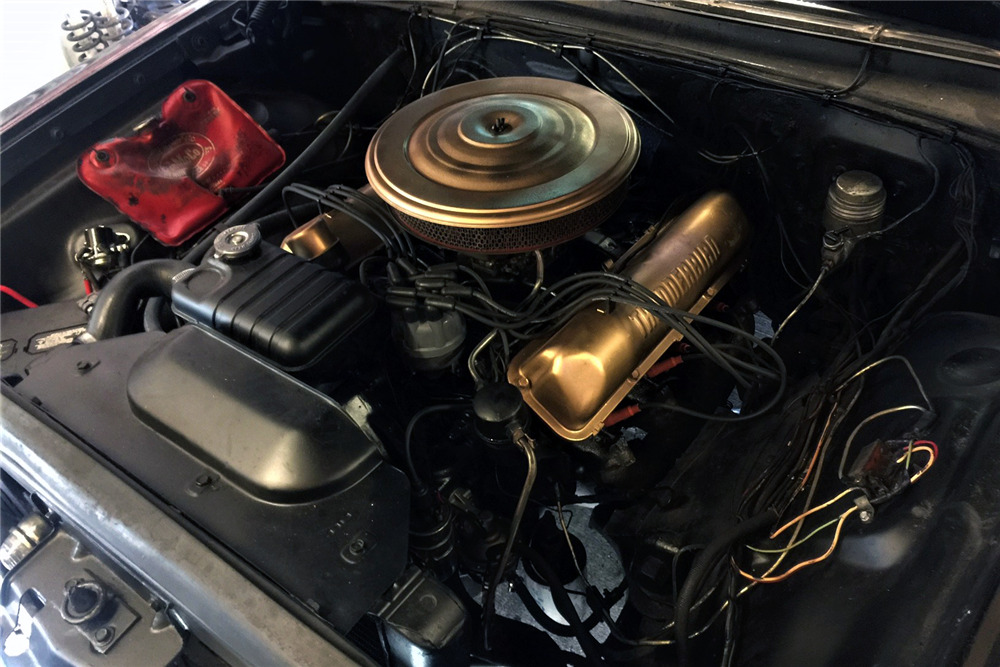 1962 FORD GALAXIE 500 - Engine - 211053