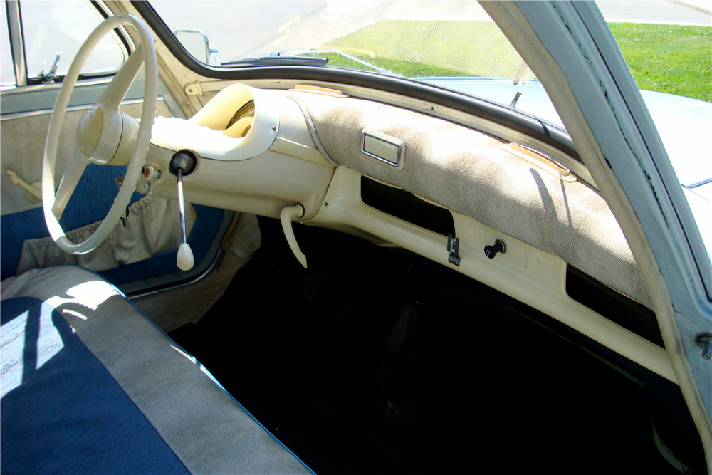 1957 PANHARD DYNA Z - Interior - 211230