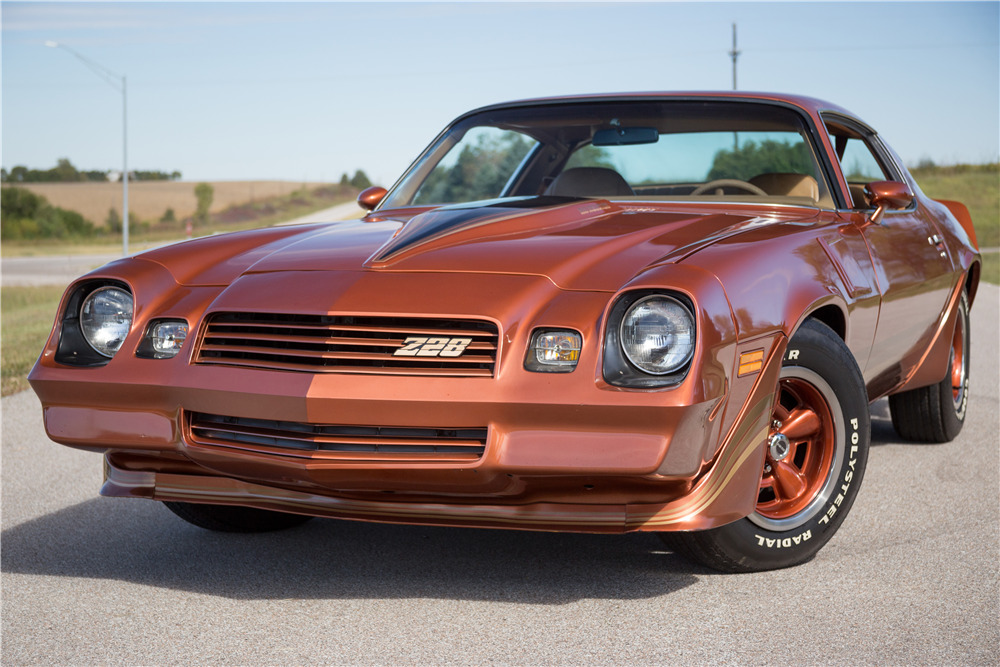 1980 CHEVROLET CAMARO Z/28 - Front 3/4 - 211298