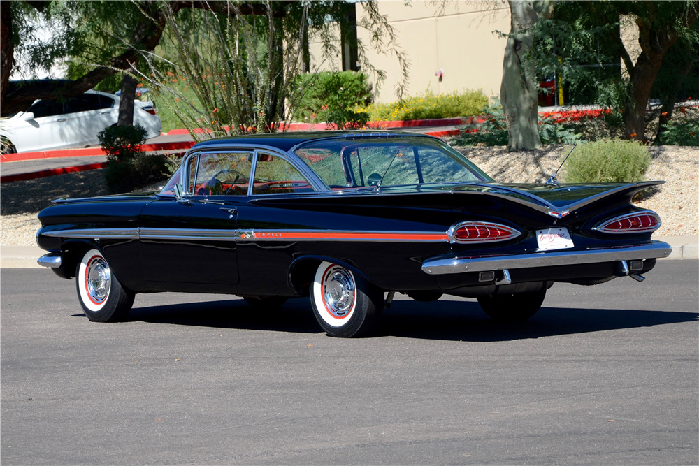 1959 CHEVROLET IMPALA - Rear 3/4 - 211306