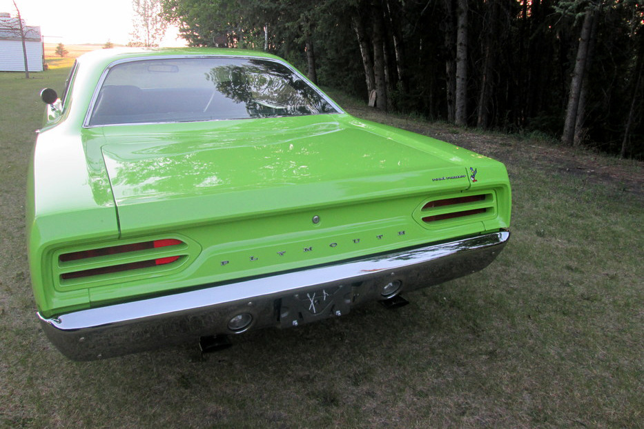 1970 PLYMOUTH ROAD RUNNER - Rear 3/4 - 211811